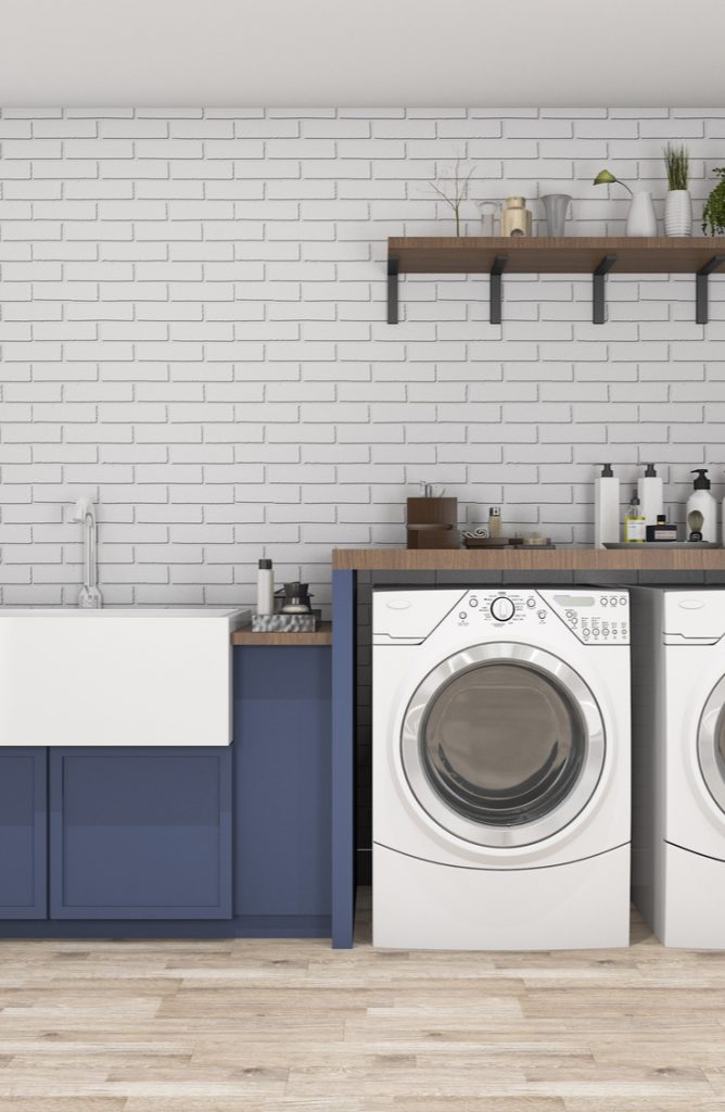 Ugh, the laundry room. It causes great sighs often in my home. Laundry is just one of those chores that is never fun. But if you can decorate a space and make it a fun one to be in, chores aren't really that bad after all right? Here are a few small laundry area ideas.