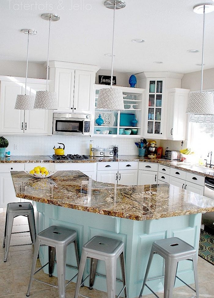 7 {Low Cost} Ways to Update Your Cabinets