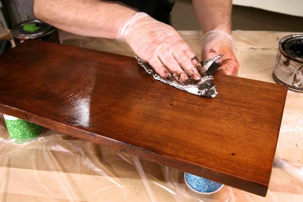 Staining Furniture, DIY Furniture, Furniture, Furniture Makeover, DIY Home, DIY Home Decor, Home Decor, Home Decor Projects, Painting Furniture 