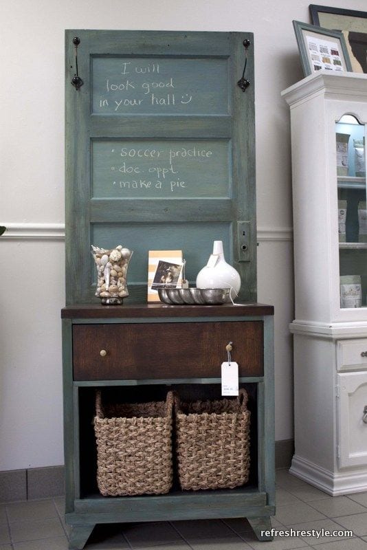 Old Door Ideas: Home Decor And Design - DIY Projects - Howtobuildit.org