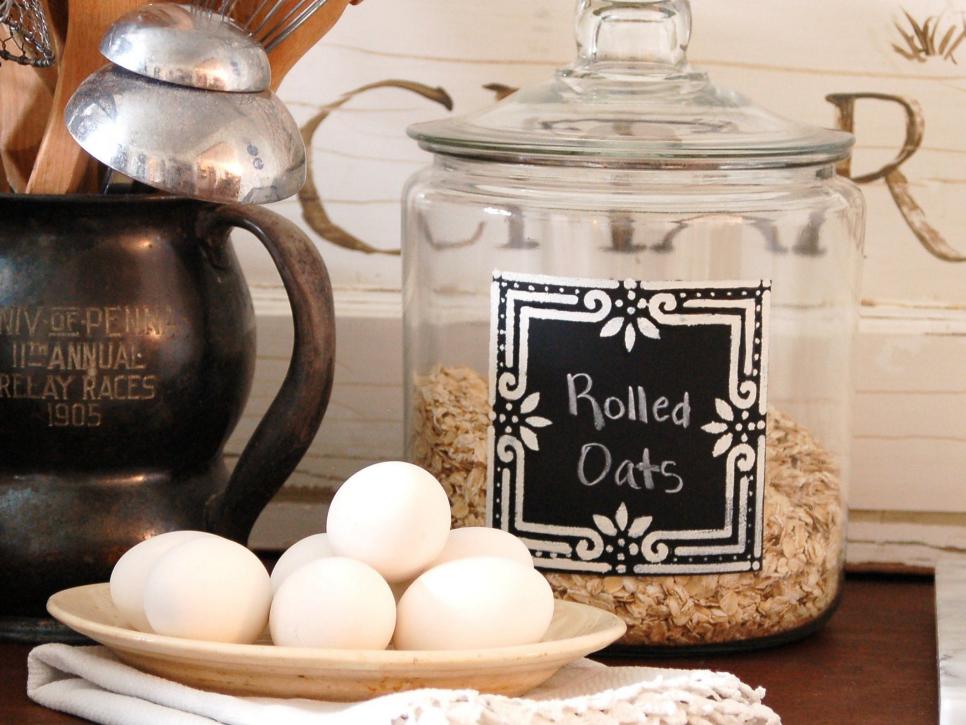 15 Surprisingly Sophisticated Chalkboard Projects
