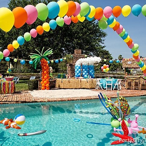 10 Tips for the Perfect Pool Party