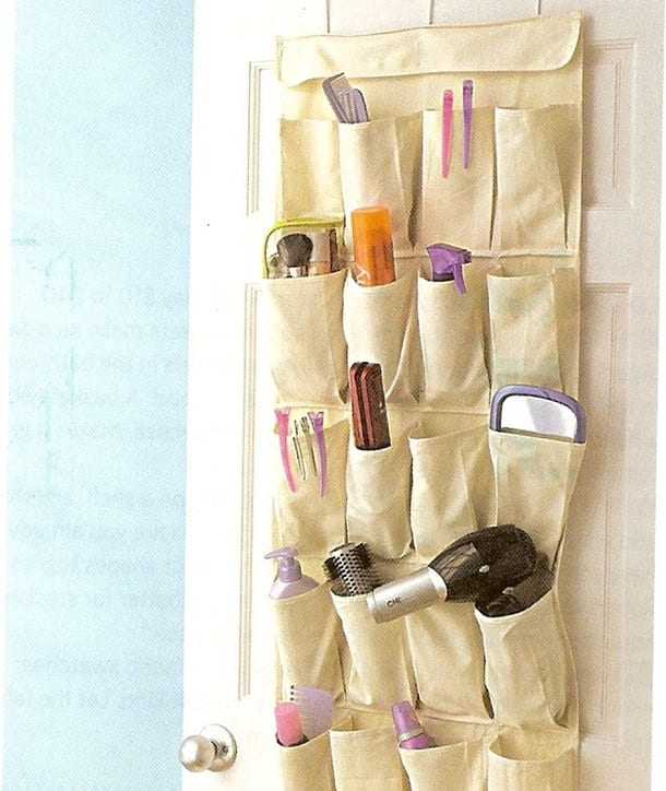 Hanging storage, storage hacks, easy storage ideas, DIY storage, organization, DIY organization, organized home, popular pin, home hacks.