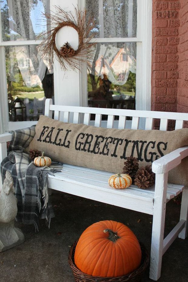 Fall, fall decor ideas, Halloween, Halloween decor, autumn, DIY fall decor, popular pin, porch décor, fall porch décor, DIY thanksgiving.