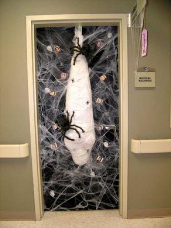 10 Halloween Door Decor Ideas | How To Build It