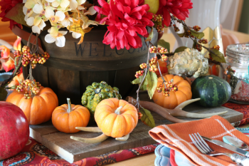 15-festive-decorations-for-your-fall-tablescape4