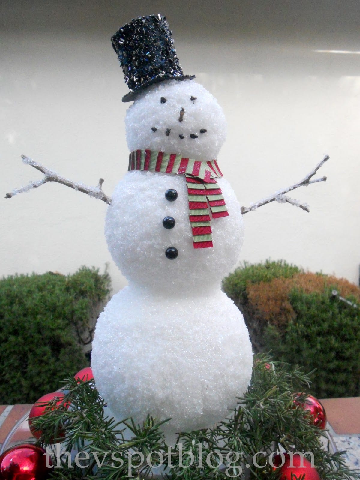 20 Unbelieveably Easy to Make Christmas Decorations | How To Build It