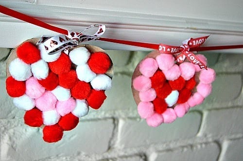 12-lovable-valentines-day-crafts-for-kids5