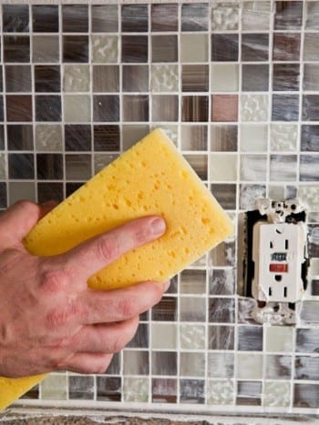 How to Remove Peel-and-Stick Tile – How To Build It Peel and Stick Tile, How to Remove Peel and Stick Tile, Home Improvement, Peel and Stick Tile Projects, Things to Do With Peel and Stick Tile, DIY Home Improvement, Home Improvement Projects