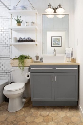 Tiny Bathroom Decor, Tiny Bathroom Ideas, Tiny Bathroom Storage, Tiny Bathroom Remodel, Tiny bathroom Ideas on a Budget, Tiny Bathroom Ideas Storage