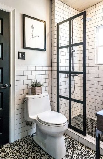 Tiny Bathroom Decor, Tiny Bathroom Ideas, Tiny Bathroom Storage, Tiny Bathroom Remodel, Tiny bathroom Ideas on a Budget, Tiny Bathroom Ideas Storage