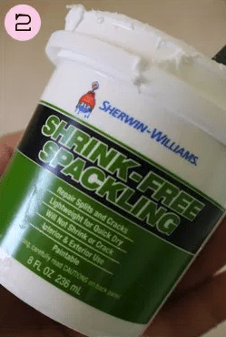 Here's how to fix dented corners in your home! You'll be amazed how easy it is to do. Make sure you choose the right spackle! 