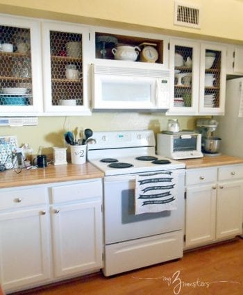 Remodel Kitchen Cabinets, Kitchen Cabinets, Kitchen Cabinet Hardware, Remodel Kitchen, Remodel Kitchen on a Budget, Remodel Kitchen Ideas, Remodel Kitchen Before and After