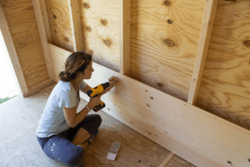 Install Shiplap, Install Shiplap Wall, Install Shiplap DIY, Home Improvement, Home Improvement TIps, Home Improvement Tricks