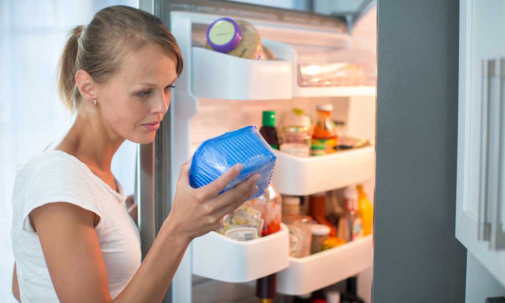 How to Fix Your Broken Refrigerator| Fix Your Refrigerator, Refrigerator Hacks, How to Fix A Refrigerator, Easily Fix A Refrigerator, DIY Home, Home Improvement, Home Improvement Hacks #Refrigerator #DIYHome