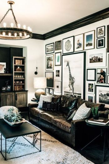 The Right Way to Hang A Gallery Wall| Home| DIY, DIY Home Decor, DIY Crafts, Gallery Wall Ideas, Gallery Wall Layout, Gallery Wall , Gallery Wall Ideas Living Room, Gallery Wall Living Room #GalleryWall #GalleryWallIdeas #GalleryWallLayout