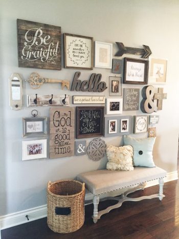 The Right Way to Hang A Gallery Wall| Home| DIY, DIY Home Decor, DIY Crafts, Gallery Wall Ideas, Gallery Wall Layout, Gallery Wall , Gallery Wall Ideas Living Room, Gallery Wall Living Room #GalleryWall #GalleryWallIdeas #GalleryWallLayout