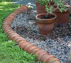 DIY Lawn Edging Ideas for lots of Curb Appeal | DIY Lawn Edging | Lawn Care Tips and Tricks | Yard | Curb Appeal | DIY Curb Appeal | Lawn Care Hacks