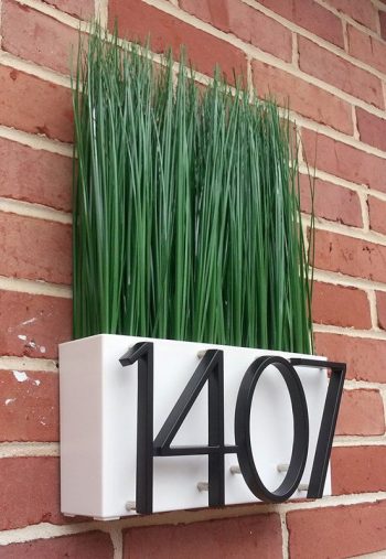 DIY Modern Address Plaques | Modern Address Plaques | DIY Address Plaques | Make Your Own Address Plaque | Curb Appeal | Home Decor