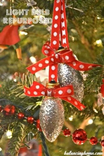 Upcycled Christmas Ornaments | Upcycled Ornaments | Christmas Ornament Ideas | Upcycled Ornament Ideas | Upcycled Christmas Decorations | Christmas Decoration Ideas