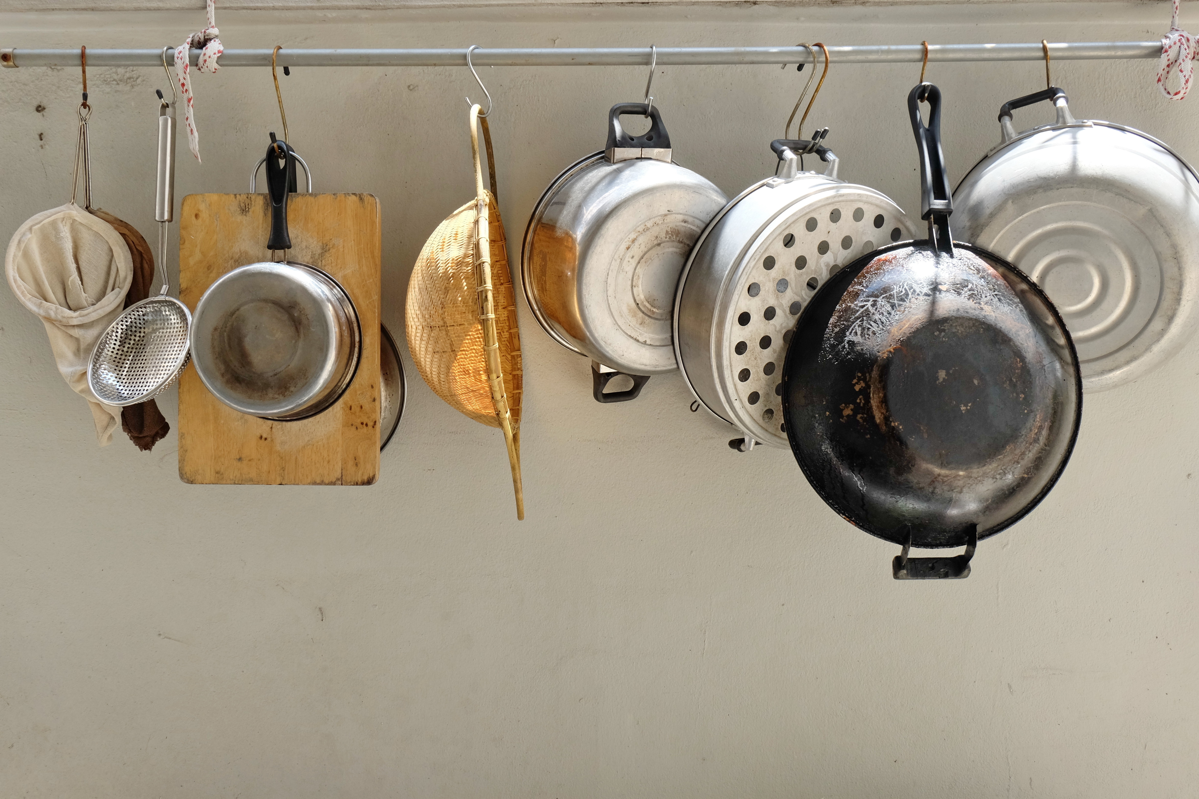 pot rack | diy pot rack | kitchen | space | kitchen space | organization | kitchen organization | design | kitchen design | diy 