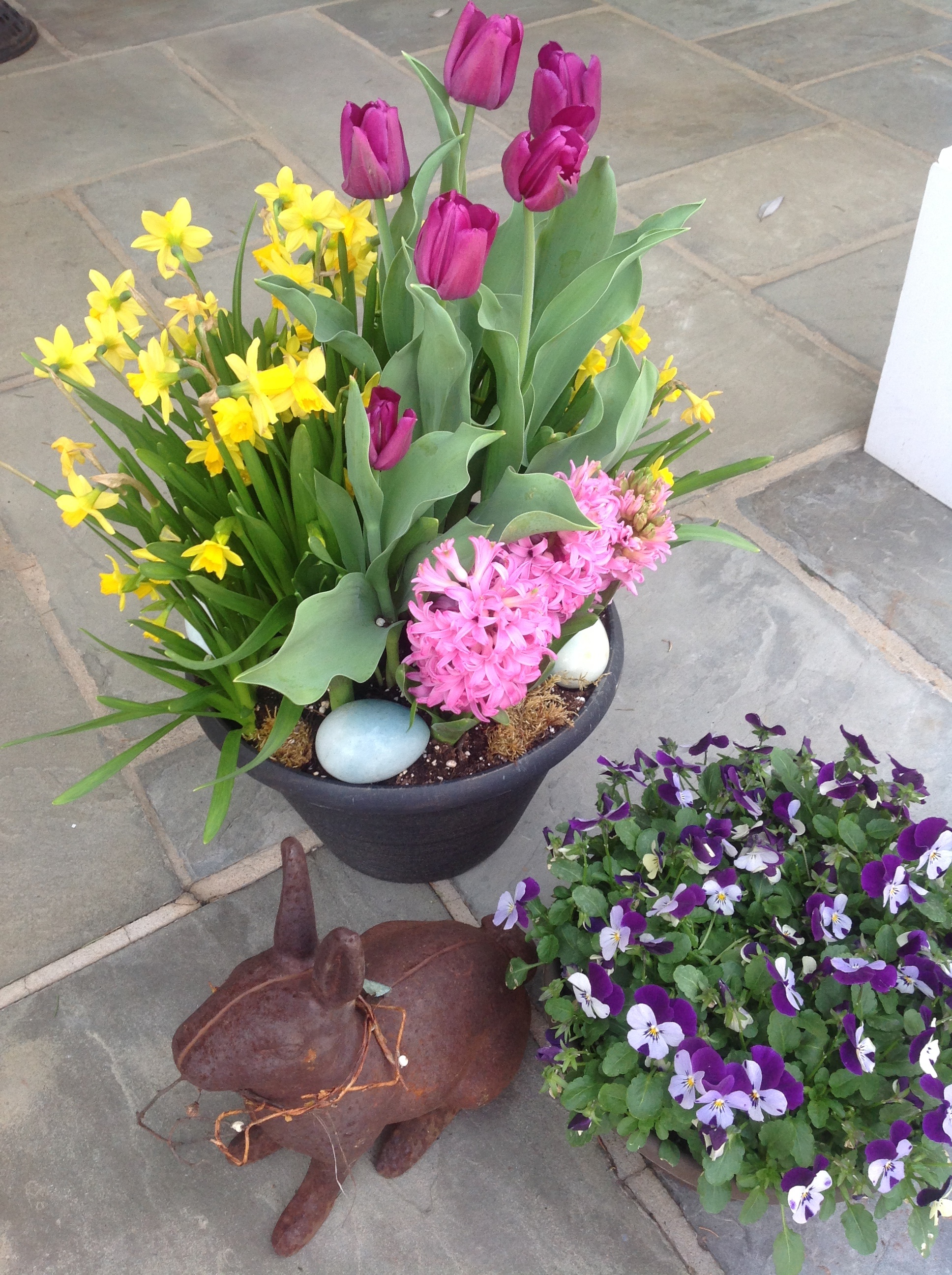 DIY Easter porch decor ideas | Easter | porch | porch decor | decor | porch decor ideas | Easter porch decor | Easter porch decor ideas 