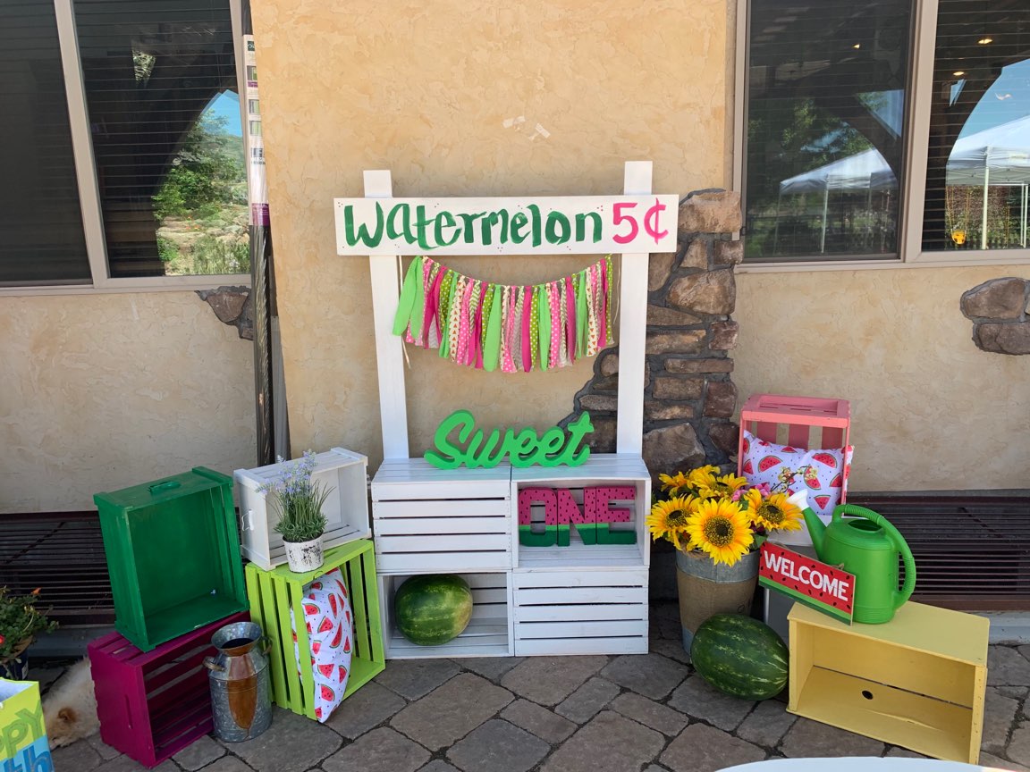 watermelon stand | lemonade stand | watermelon | lemonade | stand | diy stand | diy watermelon stand | diy lemonade stand | diy project | crafts 