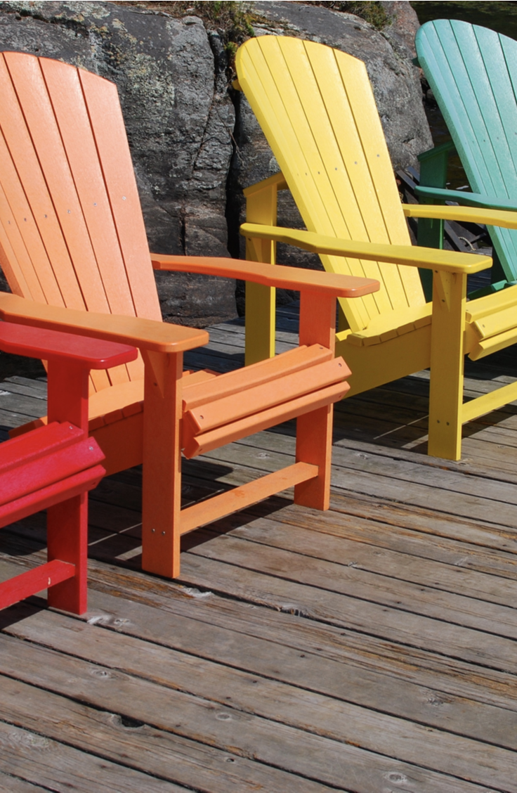 Summer is here so that means a lot of us are spending more time outside. Enjoy your outdoor space a little more with these easy DIY patio furniture tutorials. These Adirondack chairs will look amazing in your backyard! 