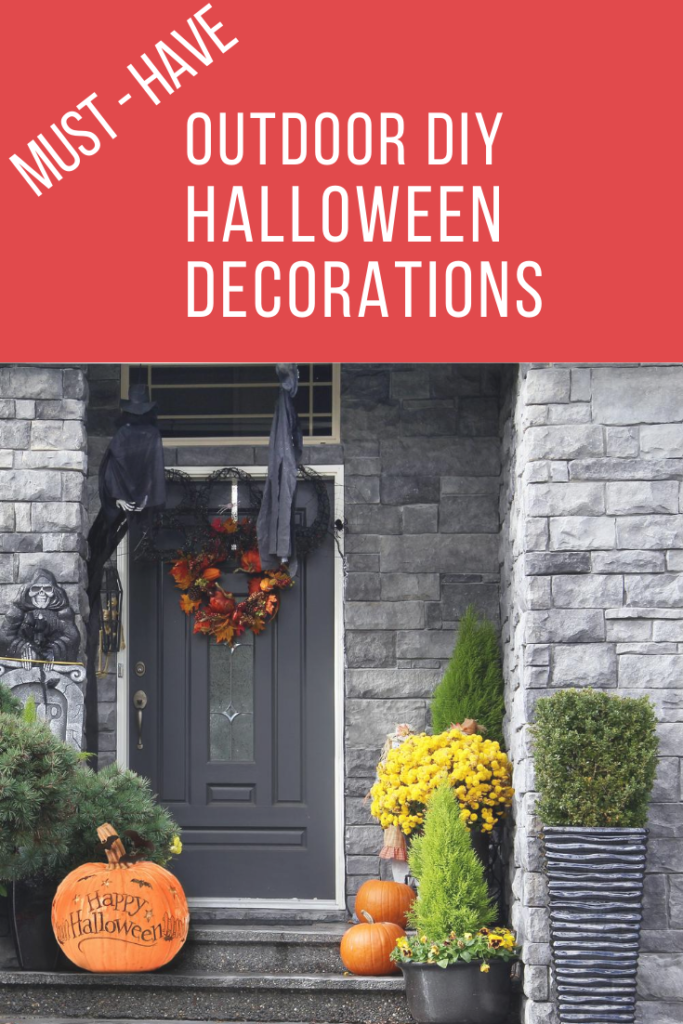 DIY Halloween Decorations: Outdoor, Indoor, Cheap-howtobuildit.org