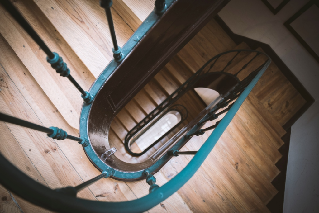 A guide on how to redo your wood stairs without sanding 